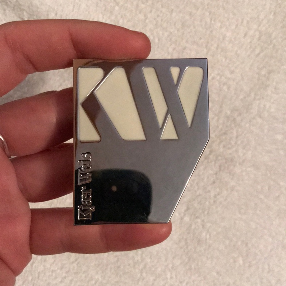 Kjaer Weis Dazzling Bronzer with compact